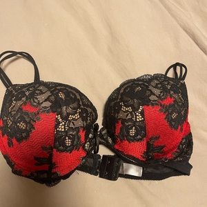 Victoria’s Secret bra